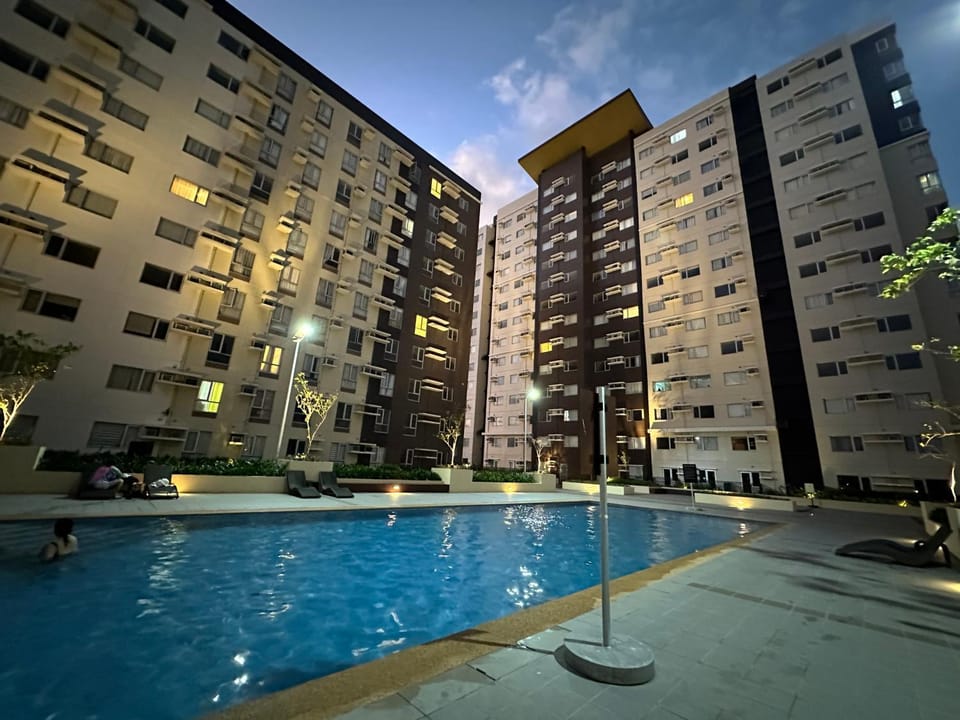 Property building, Pool view, Swimming pool