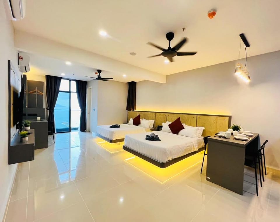 TV and multimedia, Dining area, Bedroom, air conditioner