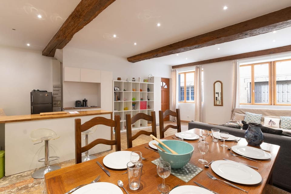 Cabana & Le Grand Historique - Centre-Ville Apartment in Bourgogne-Franche-Comté