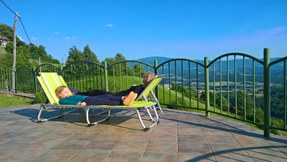View (from property/room), Balcony/Terrace