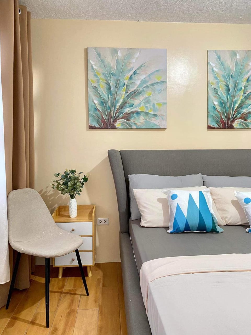 Bed, Bedroom
