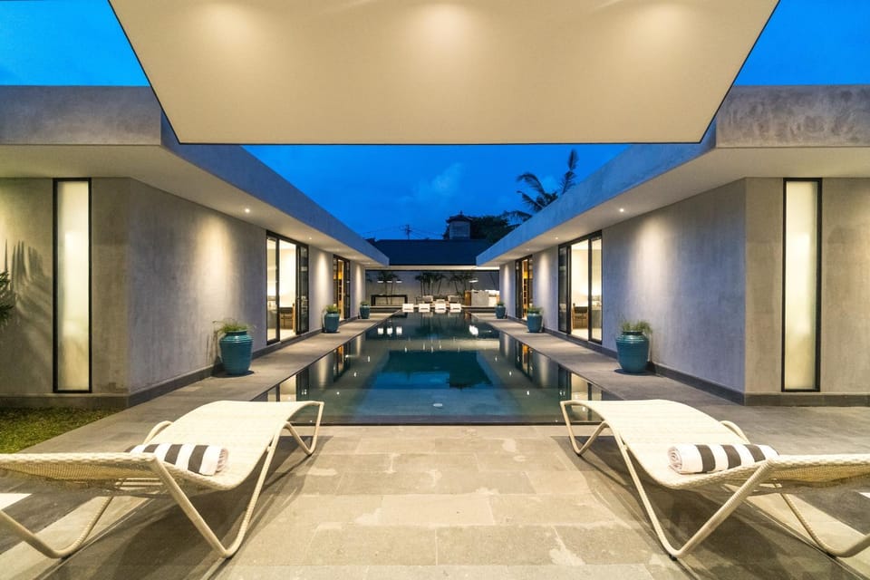 Patio, Pool view, Swimming pool