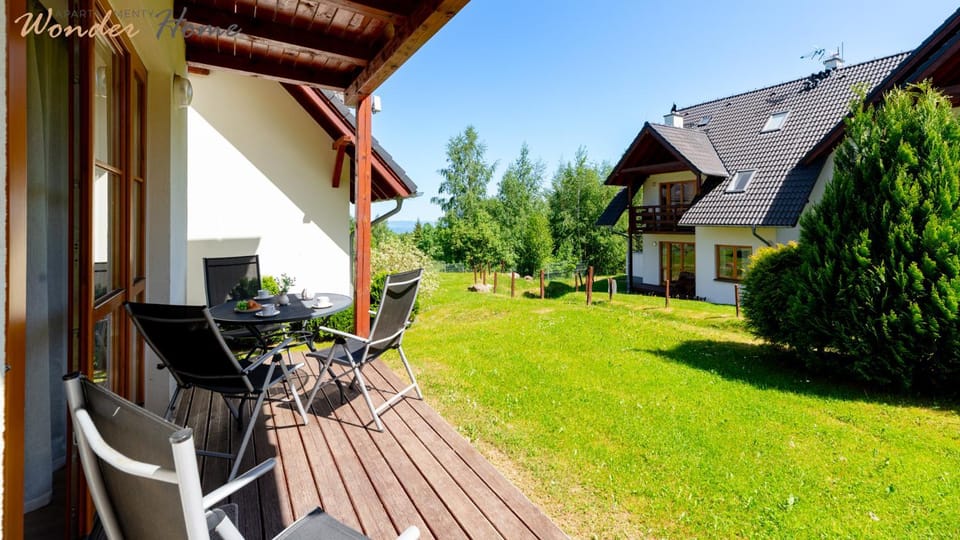 Property building, Day, Balcony/Terrace, Garden view