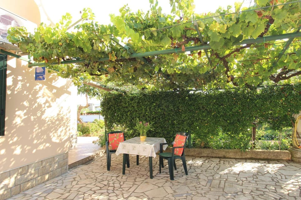 ALMA A2 Apartment in Novigrad