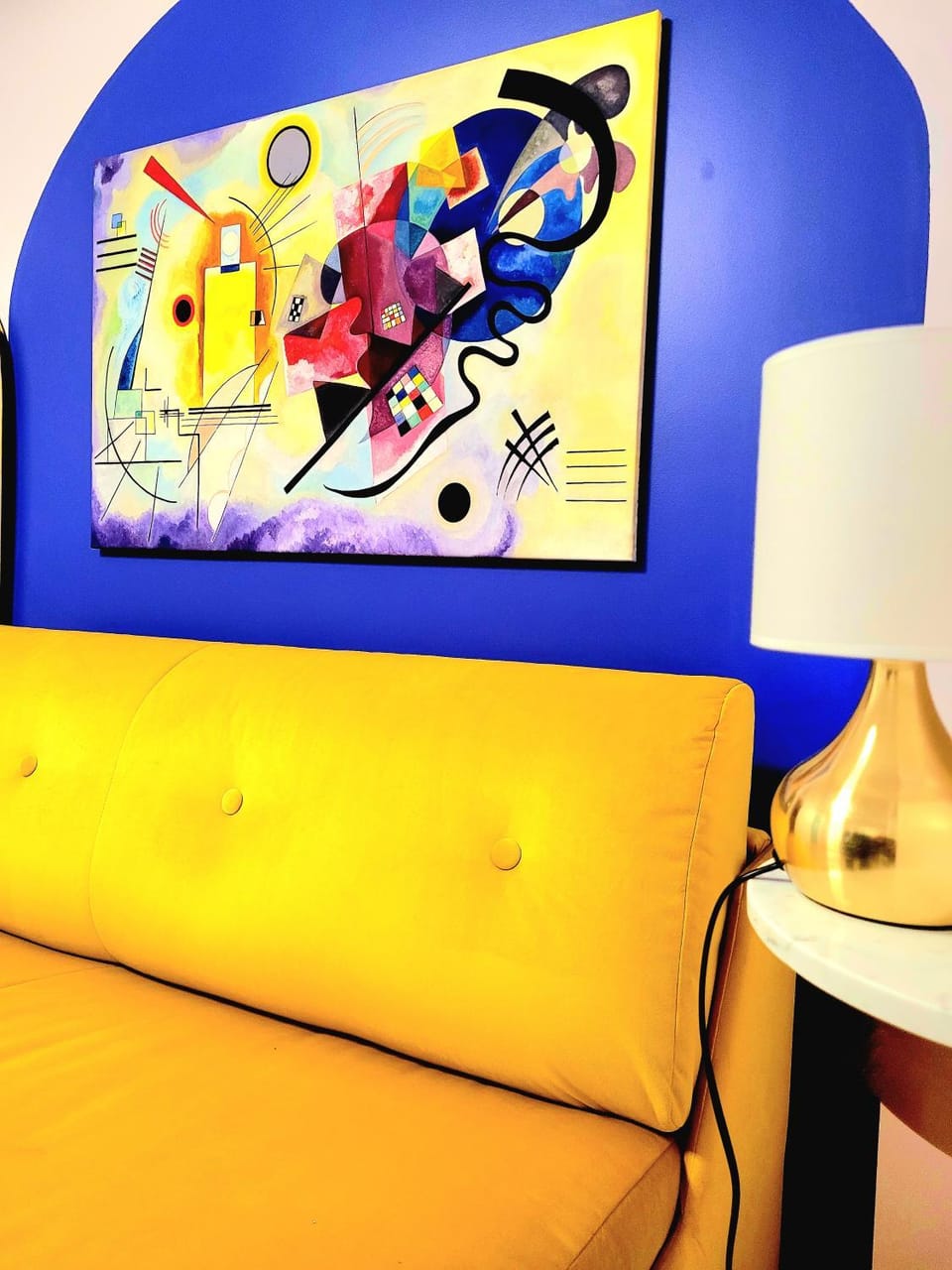 Living room, Decorative detail, Seating area