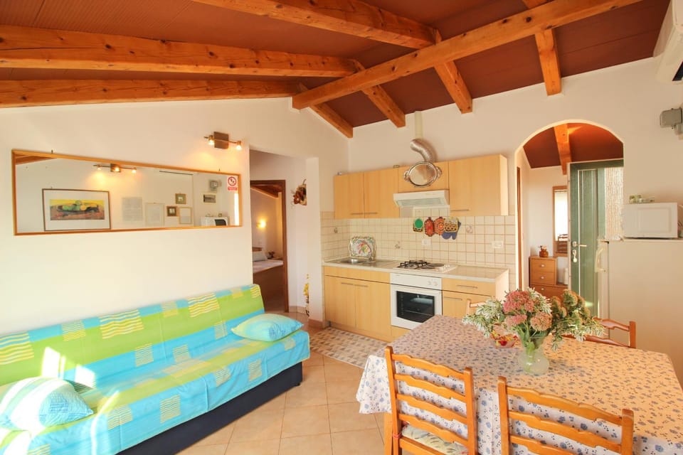 ALMA A4 Apartment in Novigrad