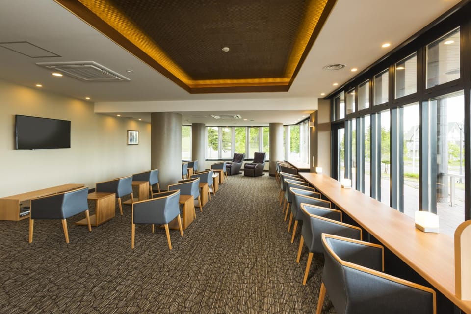 Lounge or bar