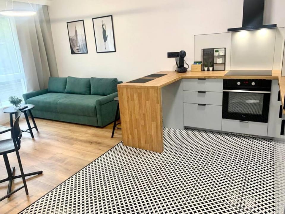 Coffee/tea facilities, Dining area