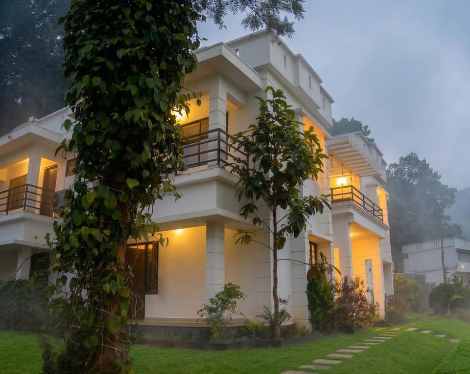 Property building, Garden view
