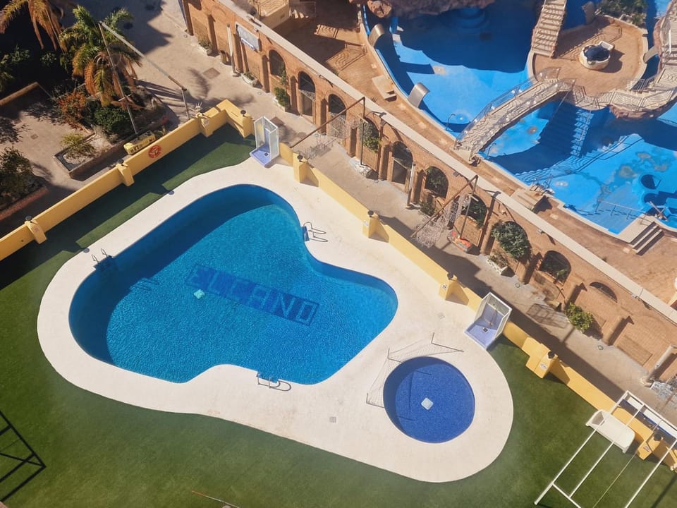 Pool view, Swimming pool