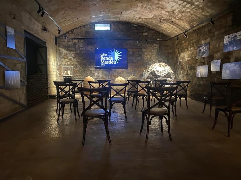 CASA DE LA BODEGA House in Catalonia