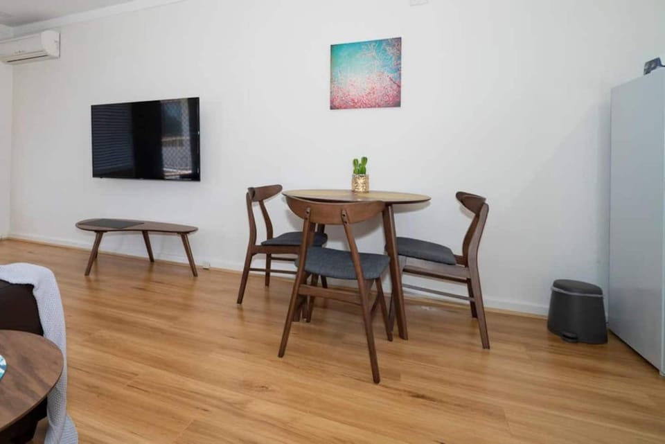 24 Burswood Comfort Short Walk to Crown & Optus! Apartment in Perth
