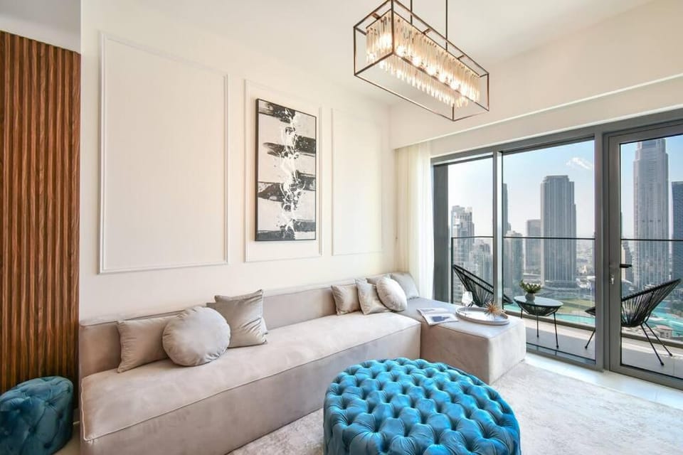 Burj Royale-Enchanting Burj&Fountain full view Sky APT 3+1BR Apartment in Dubai