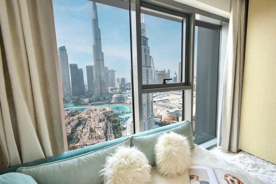 Burj Royale-Enchanting Burj&Fountain full view Sky APT 3+1BR Apartment in Dubai