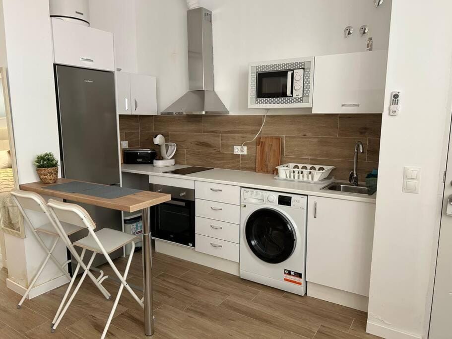 Estudio carretera Cadiz Apartment in Malaga