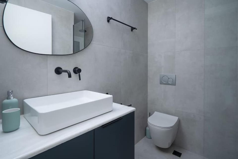 Urban Retreat: Exarcheia Remodel Apartment in Athens