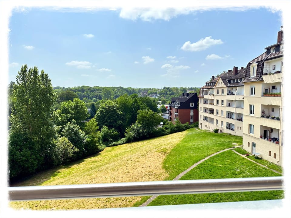 Property building, Spring, Day, Neighbourhood, Natural landscape, View (from property/room), Balcony/Terrace, Seating area, Sunrise, Sunset