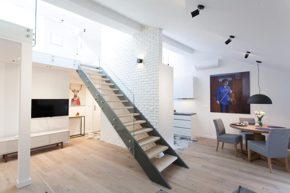 Living room, Area and facilities