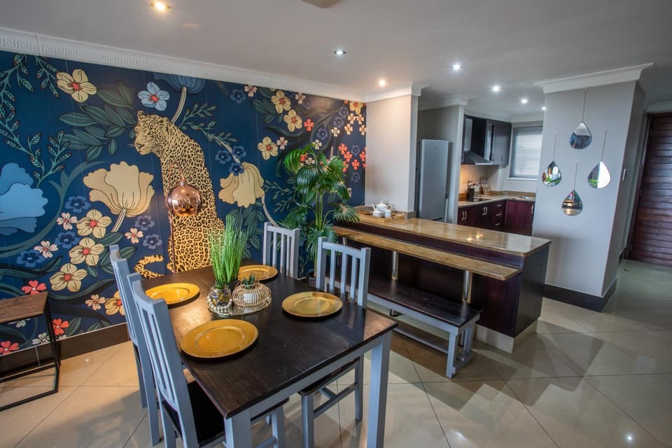 Stay at The Point - Leopards Lair Apartment in Durban