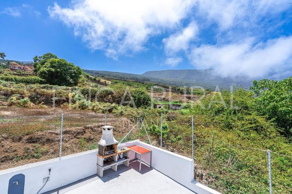 Natural landscape, BBQ facilities, Mountain view