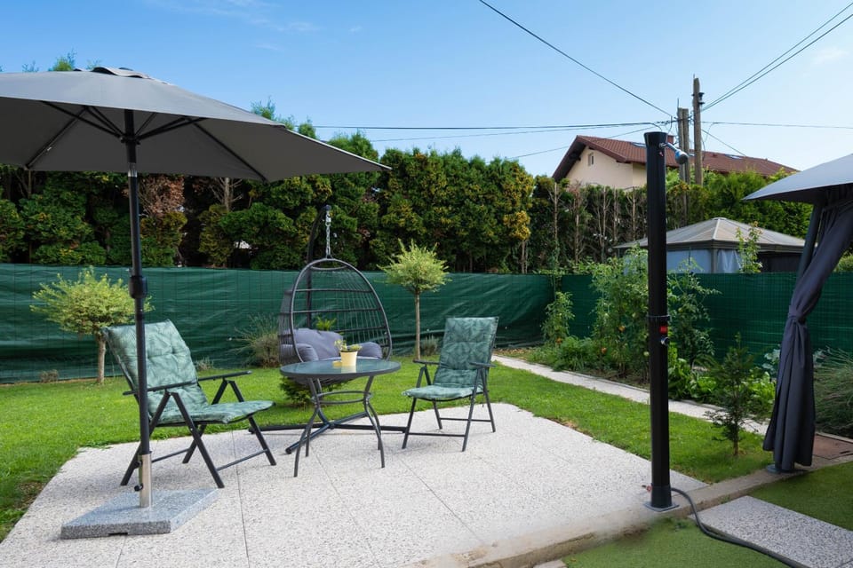 Day, Garden, Garden view, sunbed