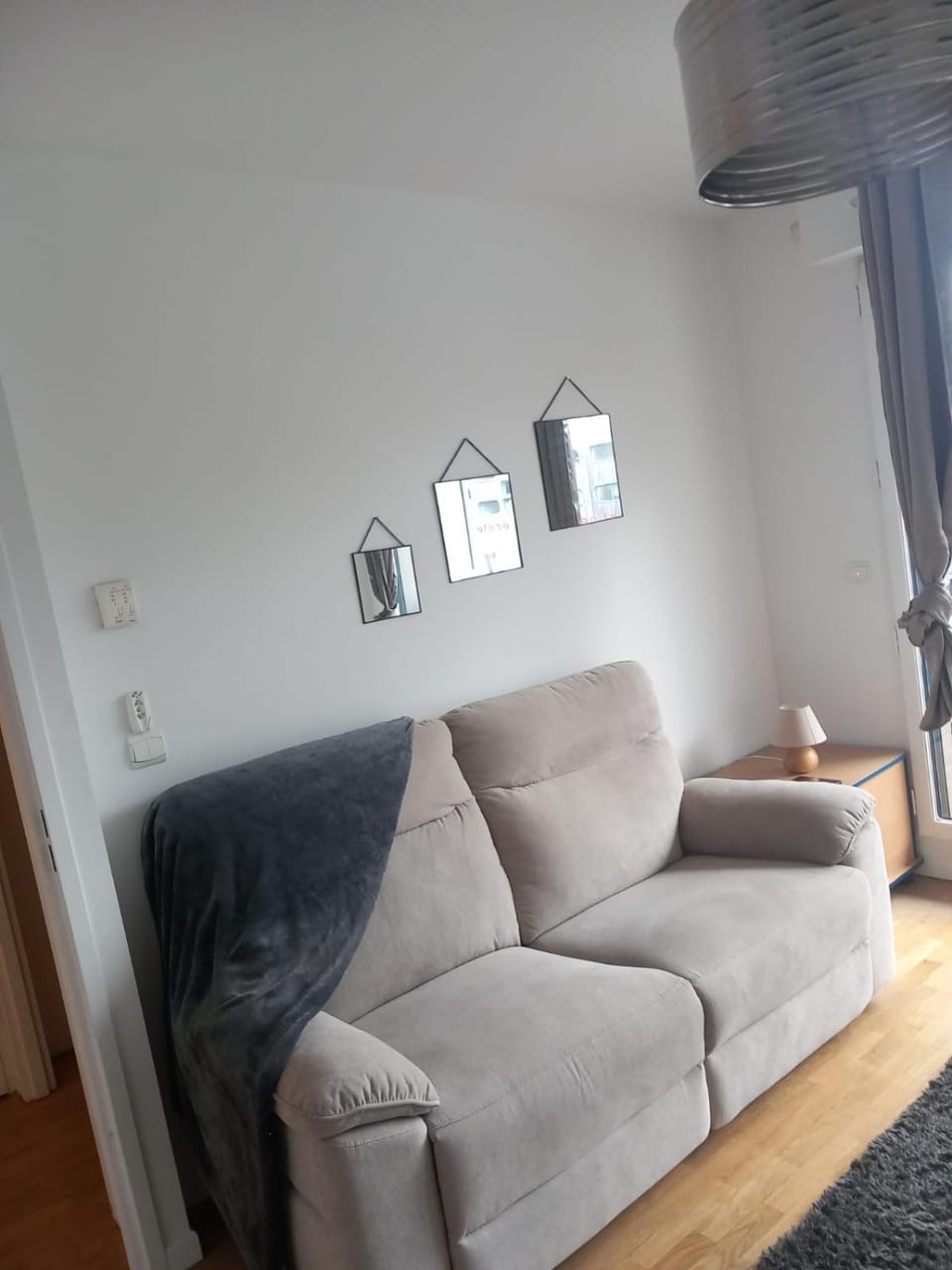 COSY PARIS WITH BALCONY Apartment in Issy-les-Moulineaux