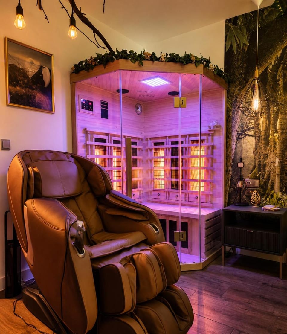 Massage, Sauna