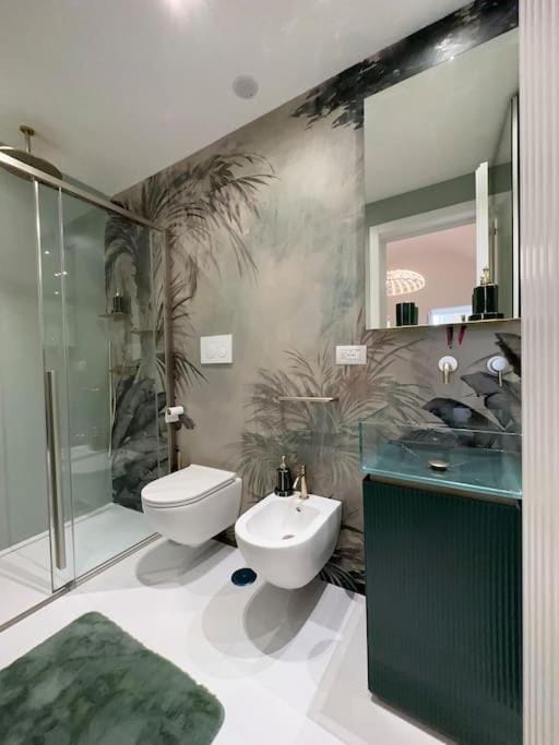 Shower, Toilet, Bathroom, bidet