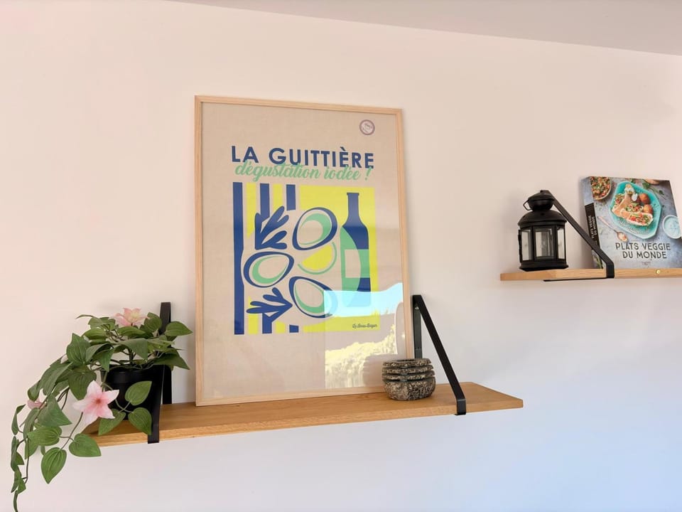 "AU BOIS DES AILES" Maison 6 personnes, internet wifi, piscine chauffée, jardin cosy Bed and Breakfast in Talmont-Saint-Hilaire
