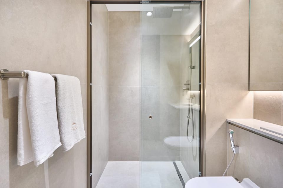 Shower, Bathroom
