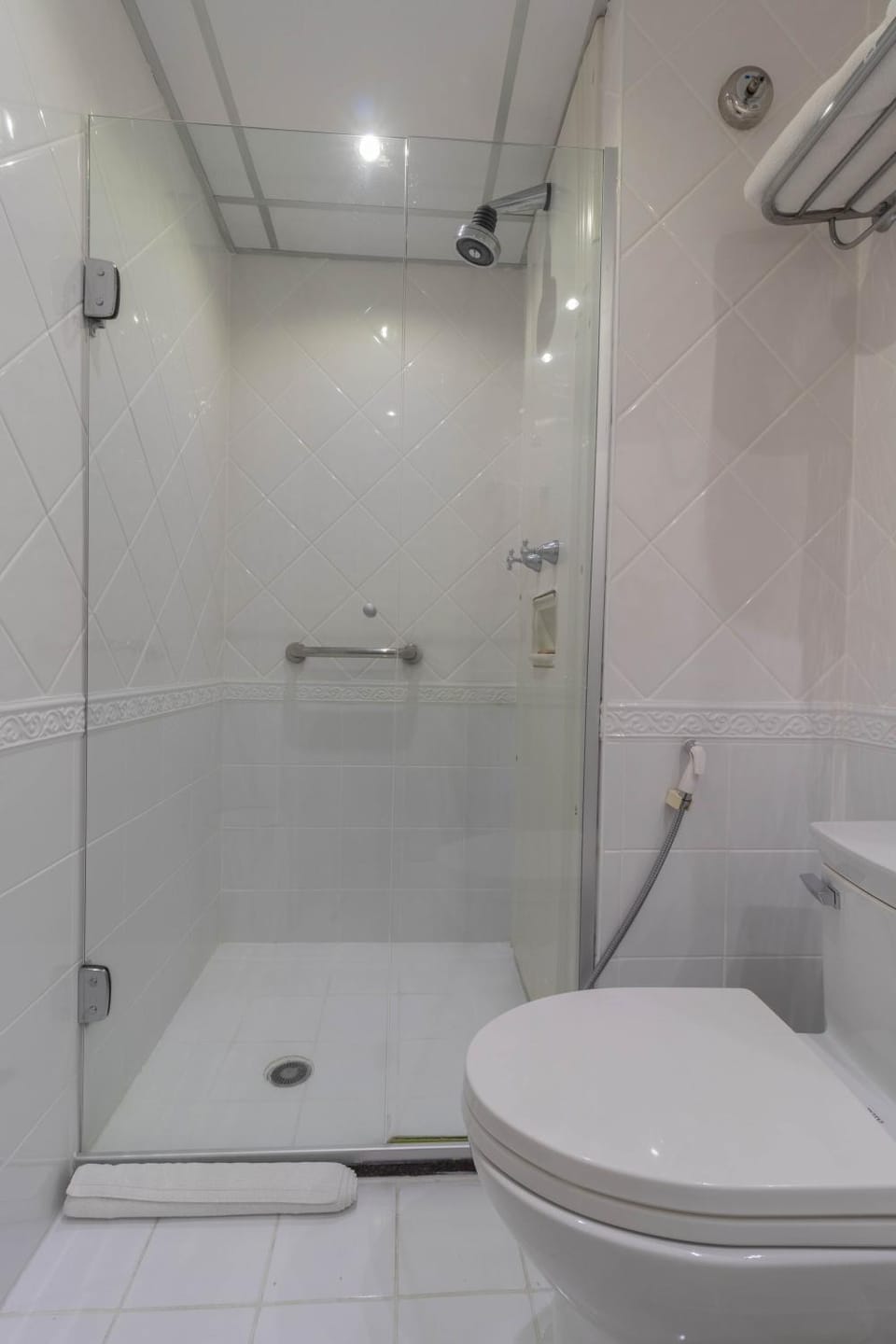Shower, Toilet, Bathroom