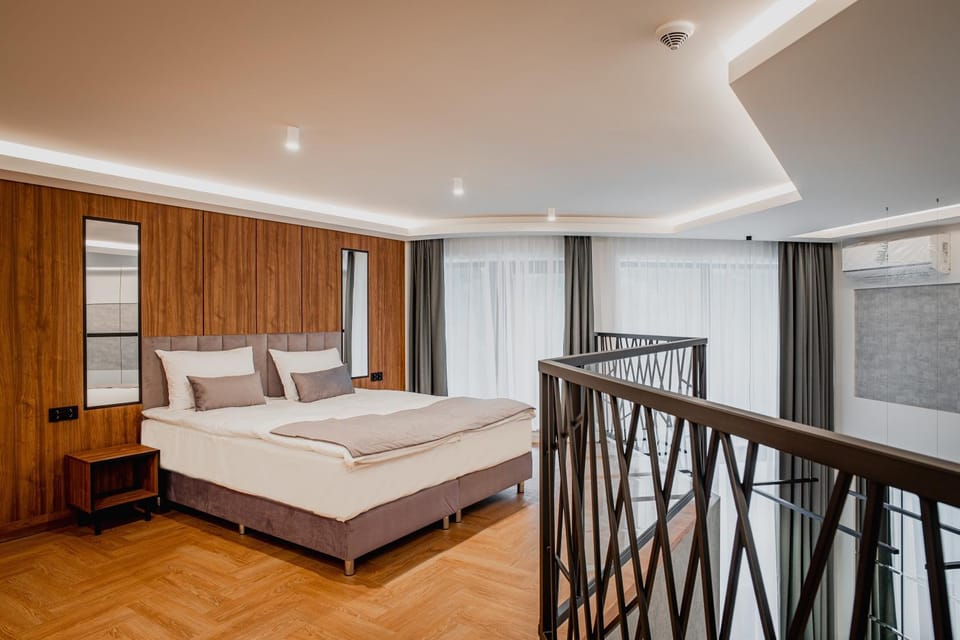 Bed, Photo of the whole room