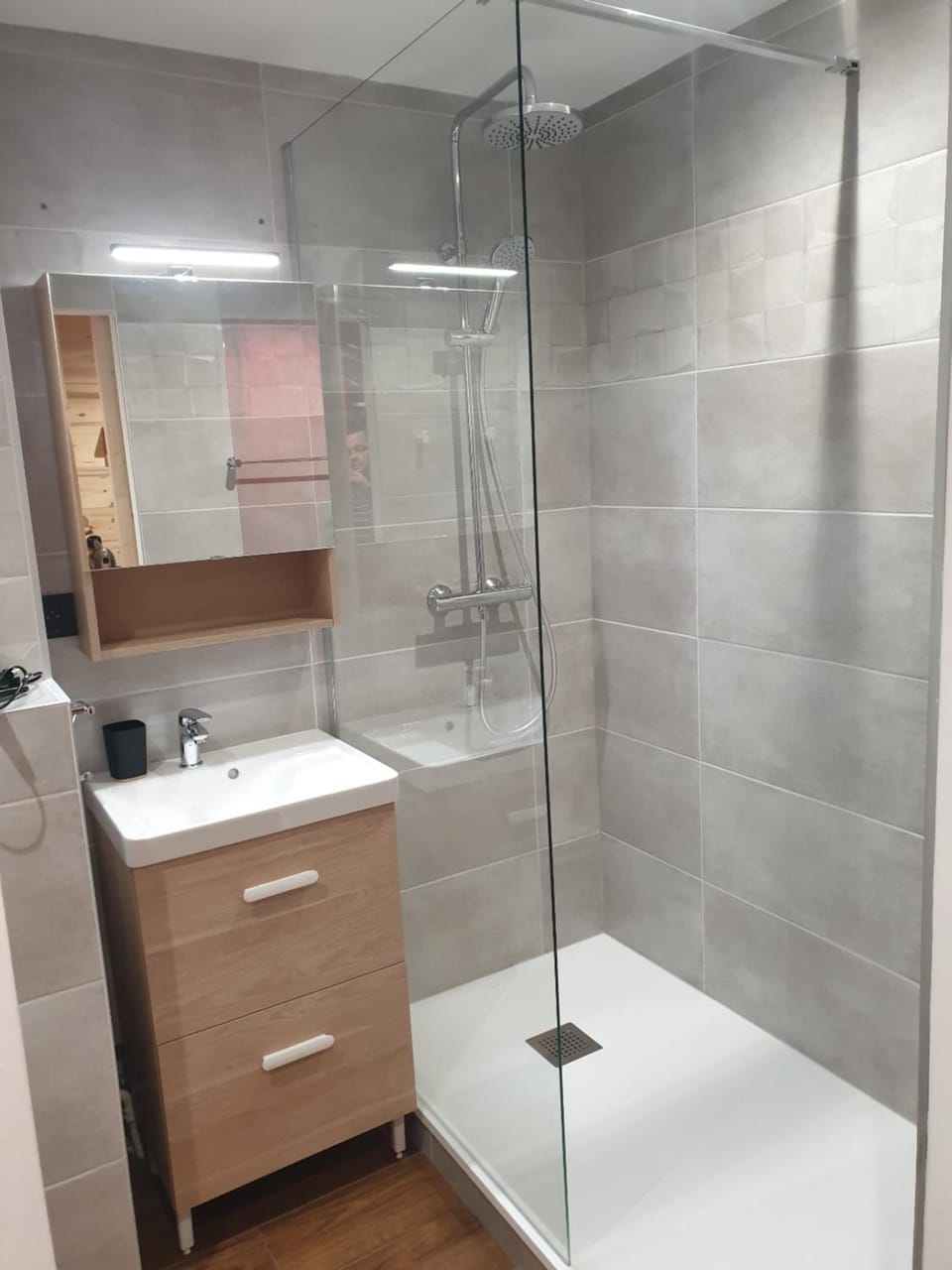 Shower, Bathroom