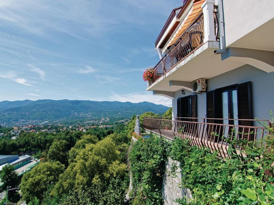 Natural landscape, Balcony/Terrace