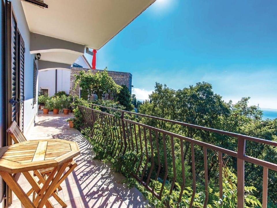 Patio, Balcony/Terrace