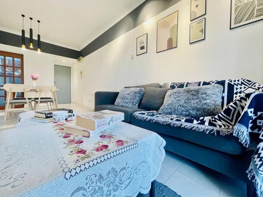 8 pax Homestay near Axiata Arena & Pavilion 2 Apartment in Federal Territory of Kuala Lumpur