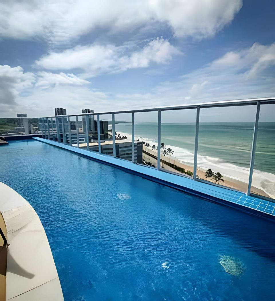 City view, Pool view, Sea view, Swimming pool