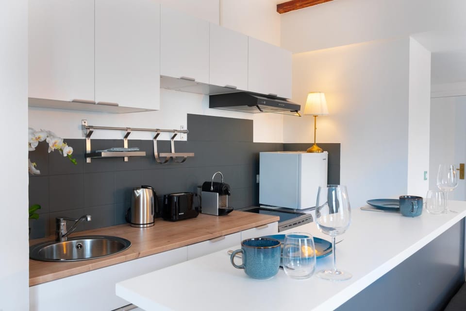Coffee/tea facilities, Kitchen or kitchenette, pet friendly, stove, toaster