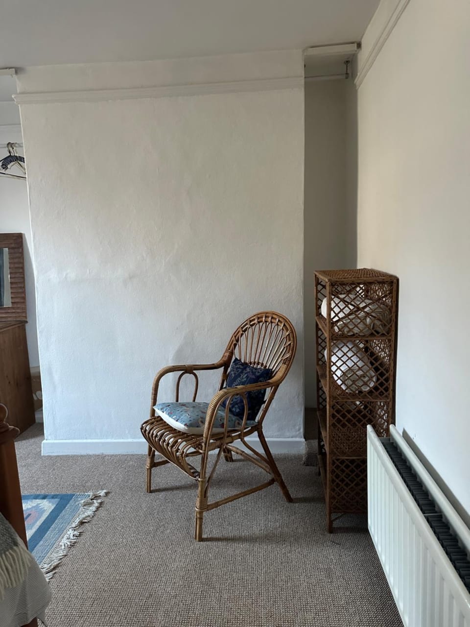 Nutshell Cottage House in Seaton