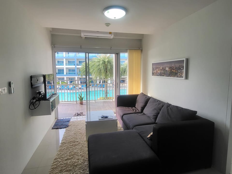 Grand Beach Condo A207 Apartment in Chon Buri Changwat