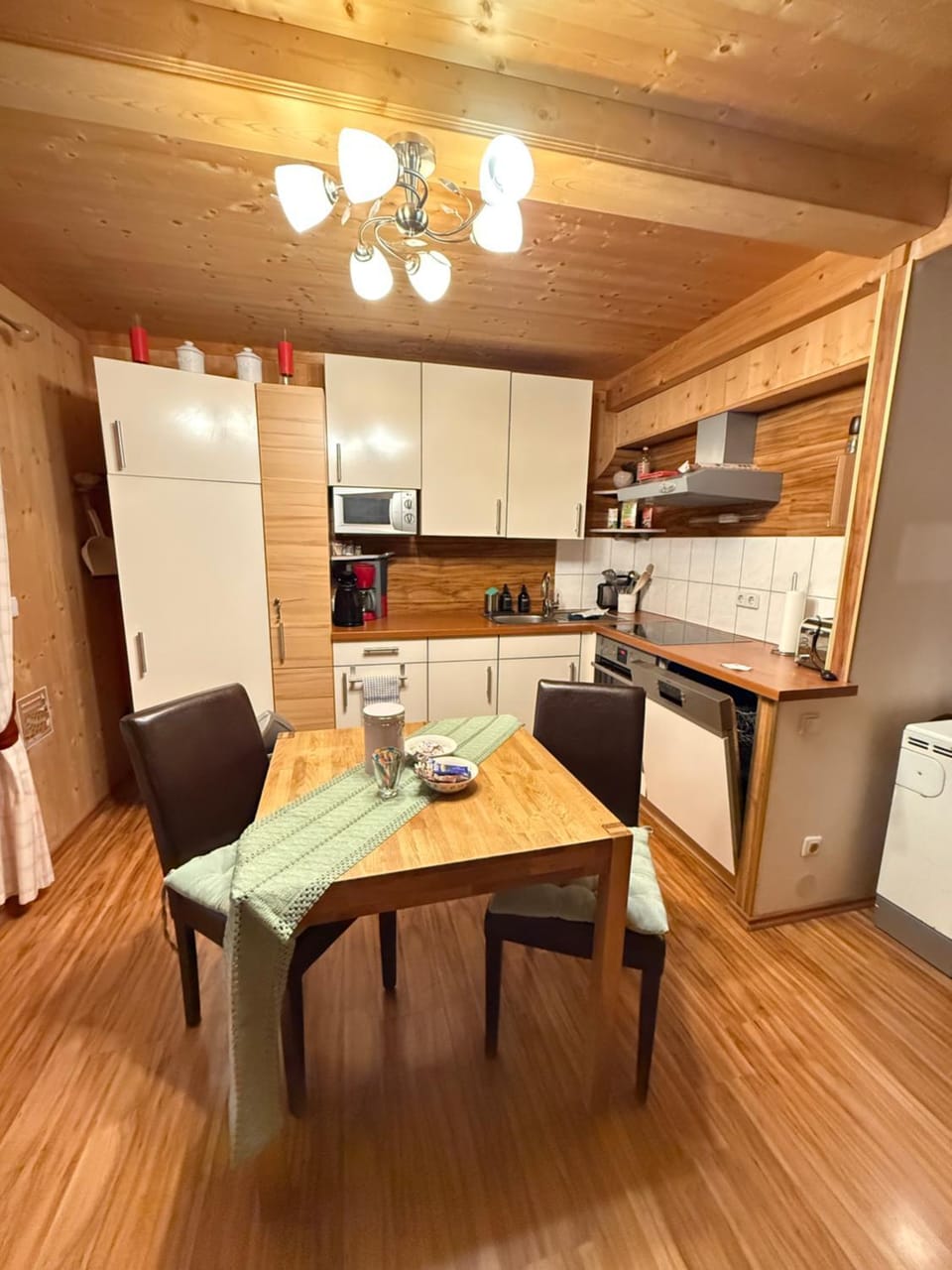 Kitchen or kitchenette, Dining area, dishwasher, oven, stove, toaster