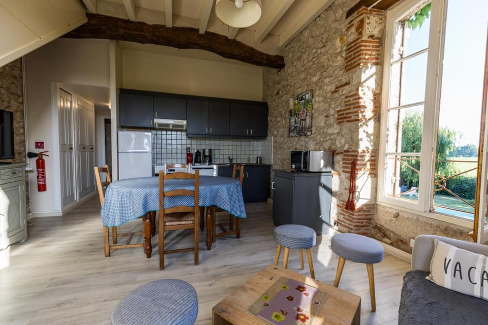 La tour du manoir House in Occitanie