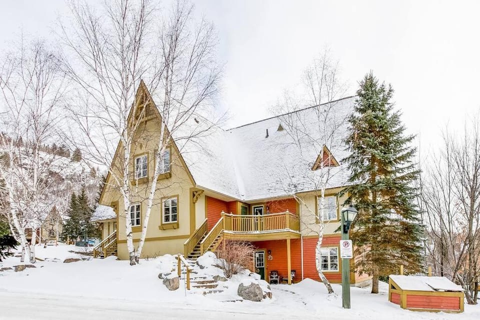 Plateau D - Mont-Tremblant Chalet in Mont-Tremblant