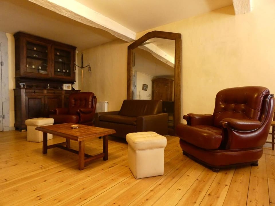 Gîte geneviève d' aubin House in Nouvelle-Aquitaine