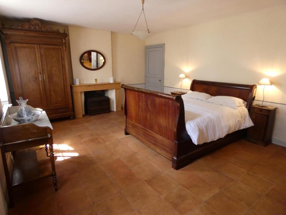 Gîte geneviève d' aubin House in Nouvelle-Aquitaine