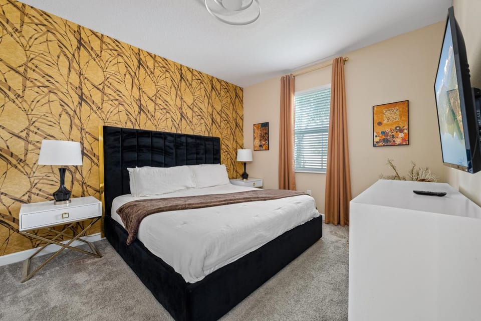 Bed, Bedroom