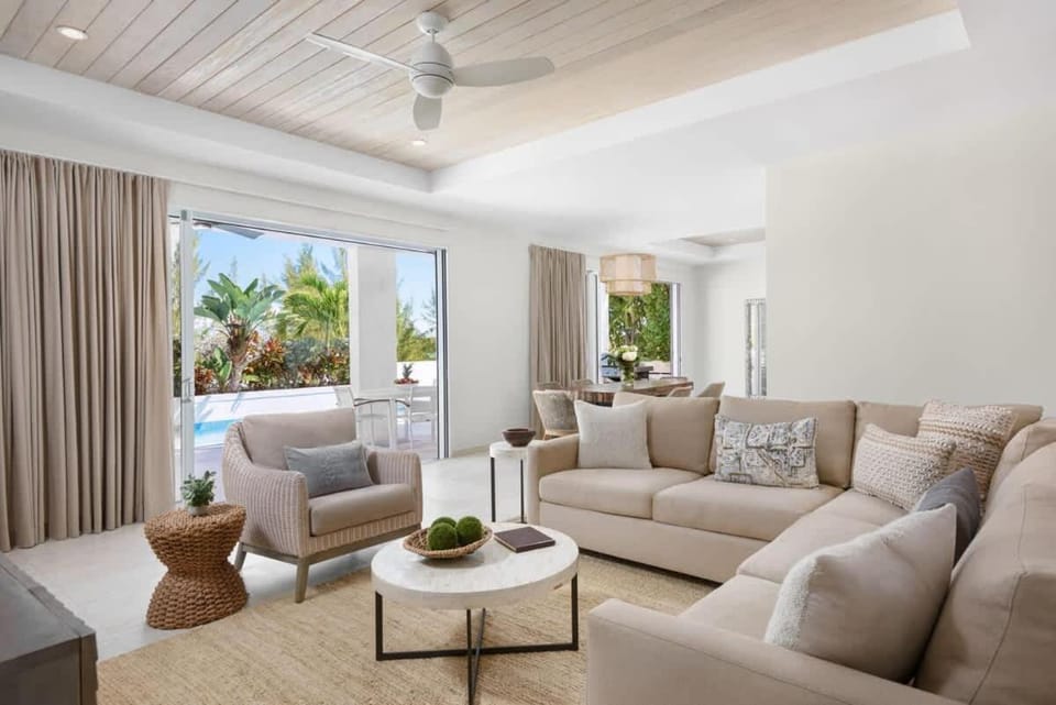 Salt Air Villa Villa in Turks and Caicos Islands