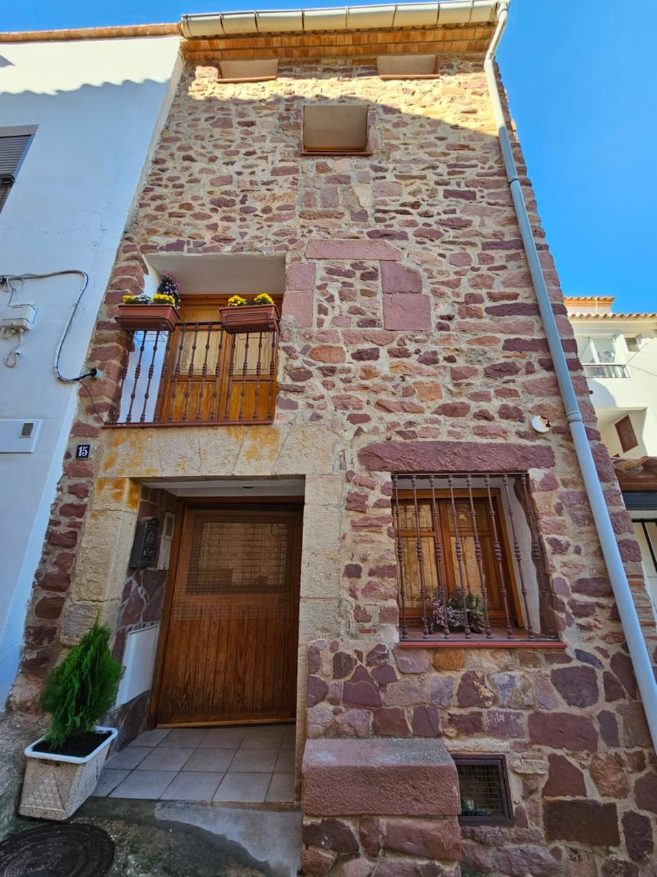 Property building, Facade/entrance