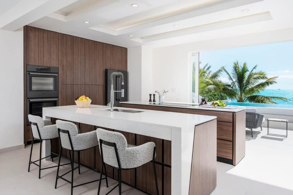 Villa Blue Lagoon Villa in Long Bay Hills