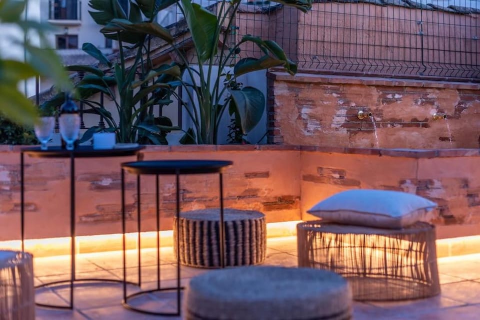 Property building, Balcony/Terrace